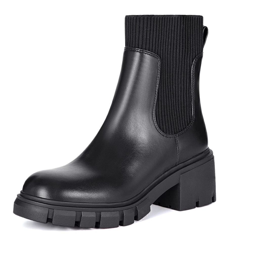 Chunky Black Boot   